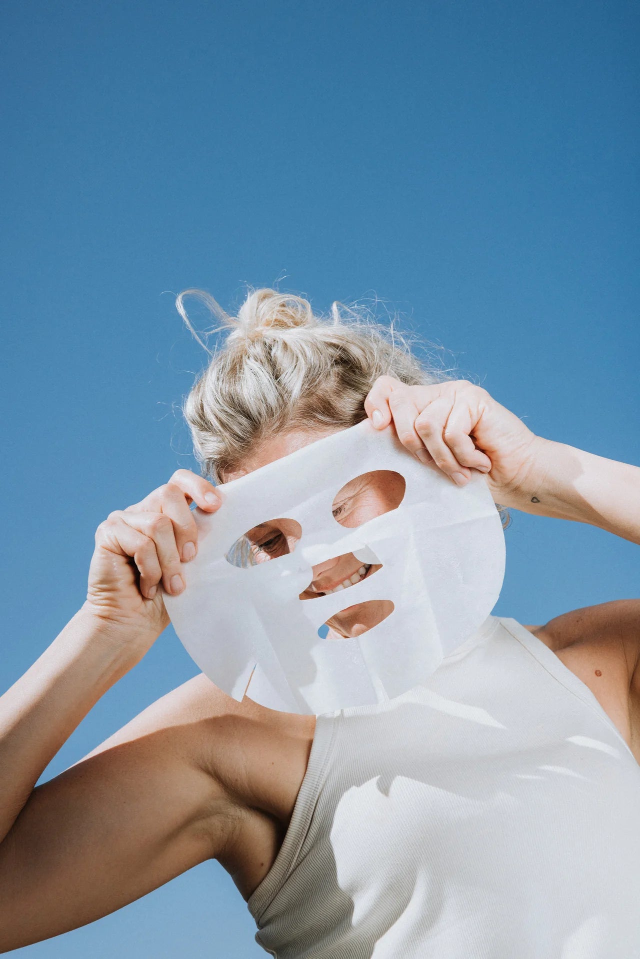 Wild Bee Illuminating Face Mask 5 PACK